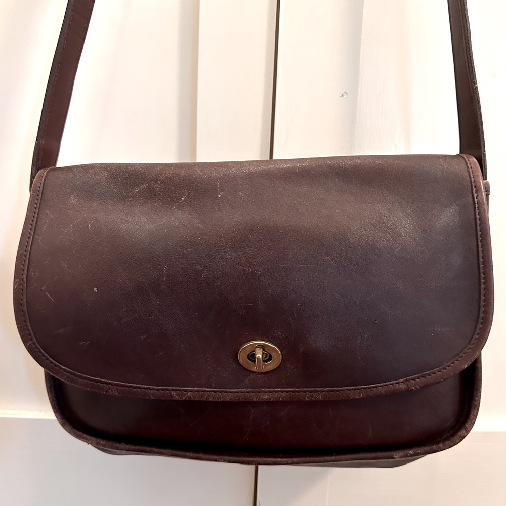 Vintage Coach crossbody - chocolate brown